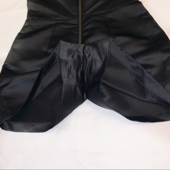 TopShop Black Floral Romper - Picture 3 of 5